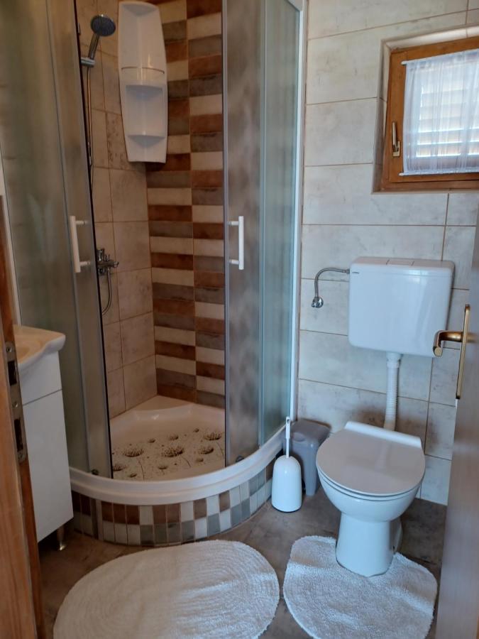 Apartmani Matko Бетина Екстер'єр фото